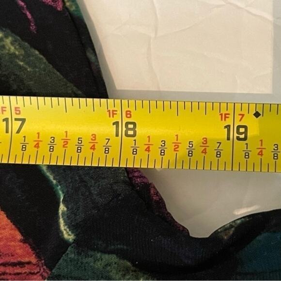 Carmen Marc Valvo Leaf Print Ruched BodyCon Dress NWOT Size S - Picture 10 of 12